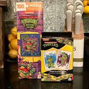 Ninja Turtles 100 piece puzzle‎ and jumbo playing cards! NEW